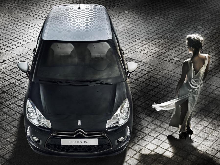  Citroen DS3 Ultra Prestige 2011 года  (фото 10 из 16)